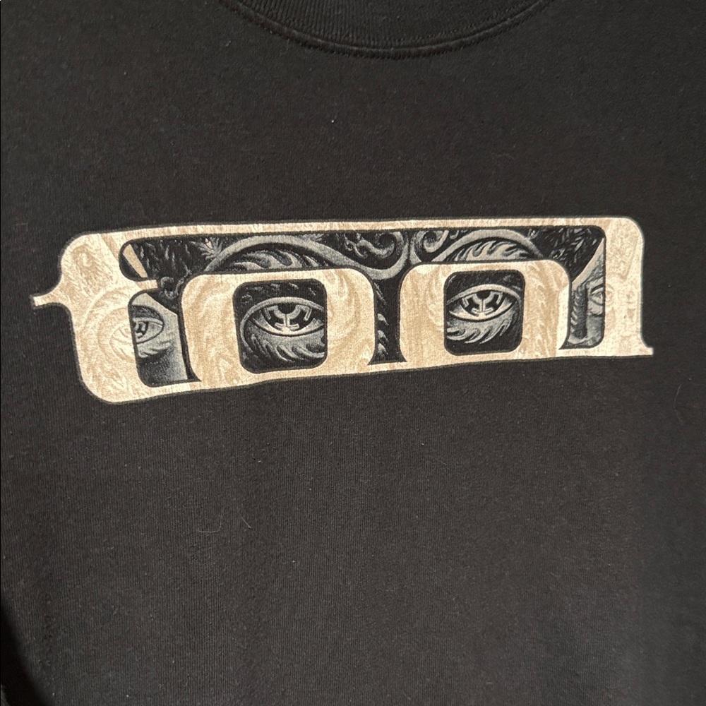 RARE Tool - 2006 tour shirt LARGE